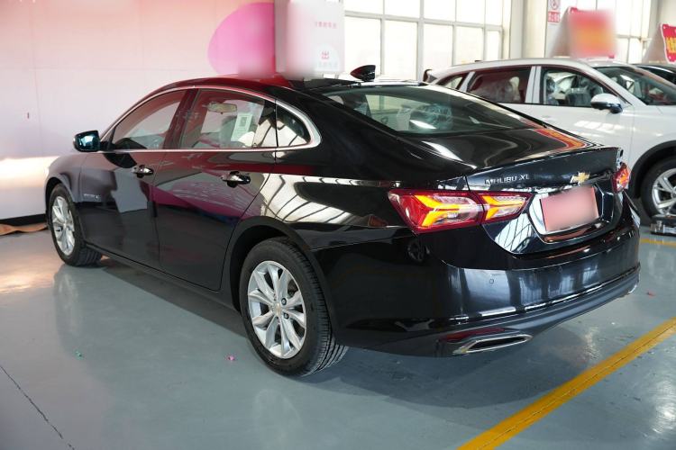 Used Chevrolet Malibu XL 2023 1.5T Sharp Edition Exterior 3