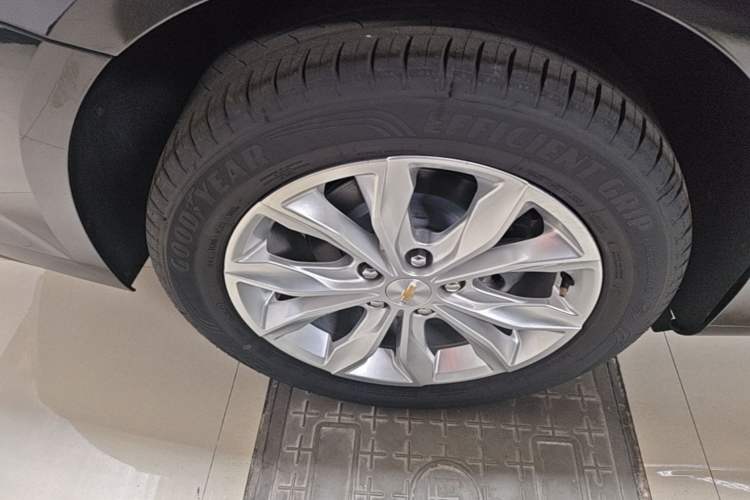 Used Chevrolet Malibu XL 2023 1.5T Sharp Edition Exterior 5