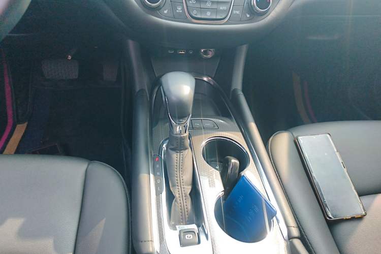 Used Chevrolet Malibu XL 2023 1.5T Sharp Edition Gear Lever