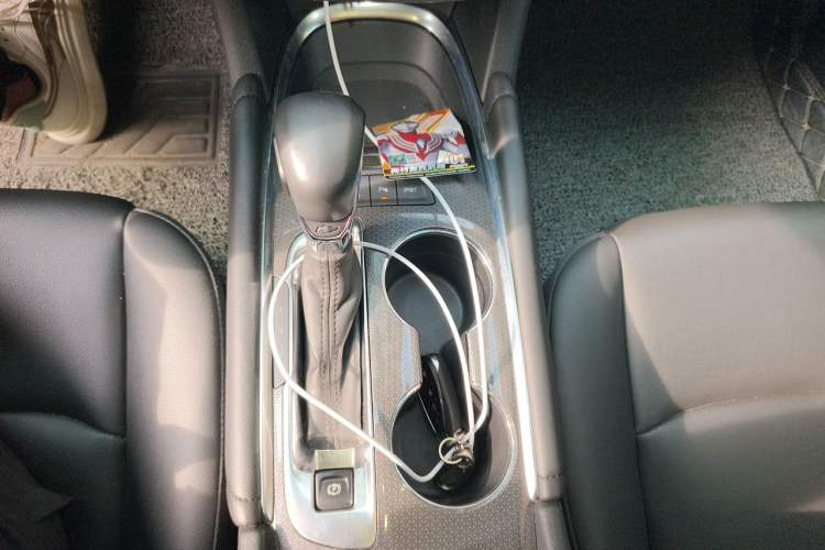 Used Chevrolet Malibu XL 2023 1.5T Sharp Edition Gear Lever