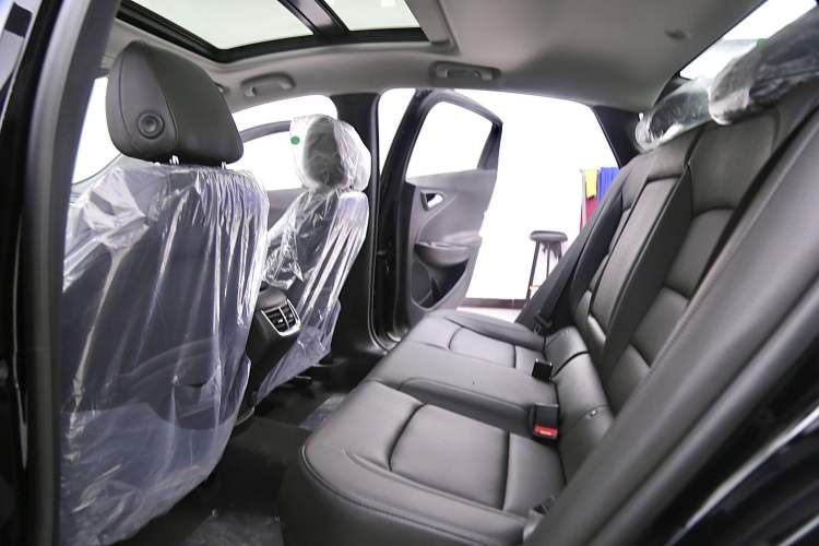 Used Chevrolet Malibu XL 2023 1.5T Sharp Edition Interior 6