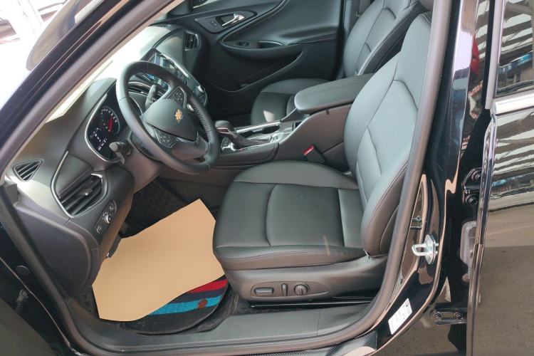 Used Chevrolet Malibu XL 2023 1.5T Sharp Edition Left Front Seat