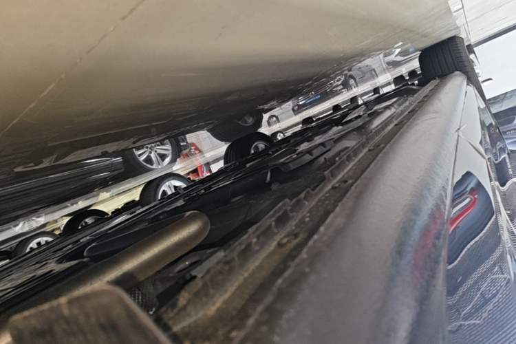 Used Chevrolet Malibu XL 2023 1.5T Sharp Edition Left Side Sill