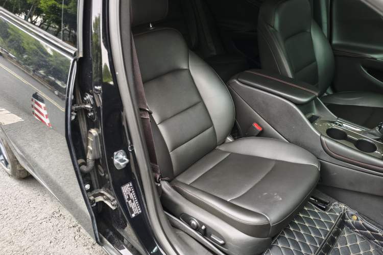 Used Chevrolet Malibu XL 2023 Redline 2.0T Rui Lian Edition Right Front Seat