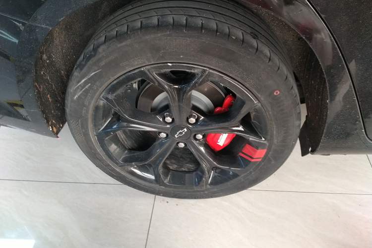 Used Chevrolet Malibu XL 2023 Redline 2.0T Smart Edition Right Rear Wheel Hub