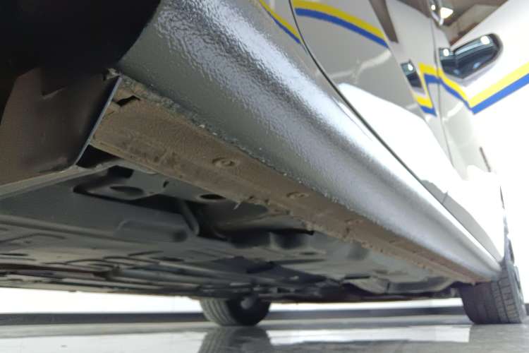 Used Chevrolet Malibu XL 2023 Redline 2.0T Sporty Edition Right Side Sill