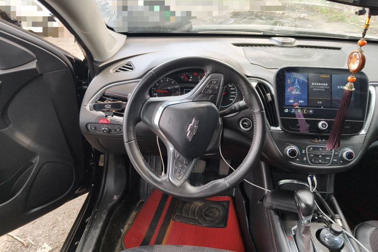Used Chevrolet Malibu XL 2023 Redline 2.0T Sporty Edition Steering Wheel