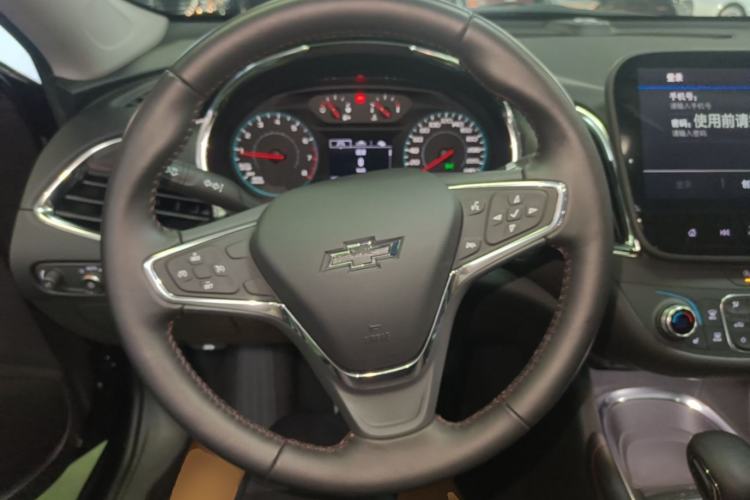 Used Chevrolet Malibu XL 2023 Redline 2.0T Sporty Edition Steering Wheel