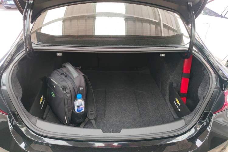 Used Chevrolet Malibu XL 2023 1.5T Sharp Edition Trunk