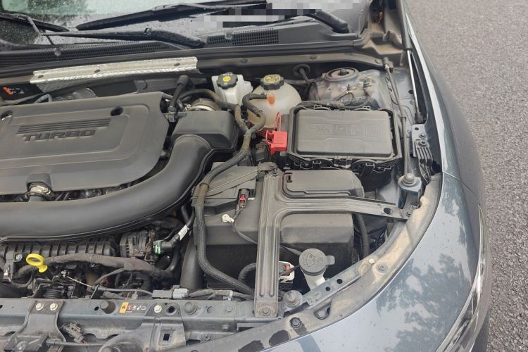 Used Chevrolet Malibu XL 2023 Redline 2.0T Sporty Edition Engine Bay Left