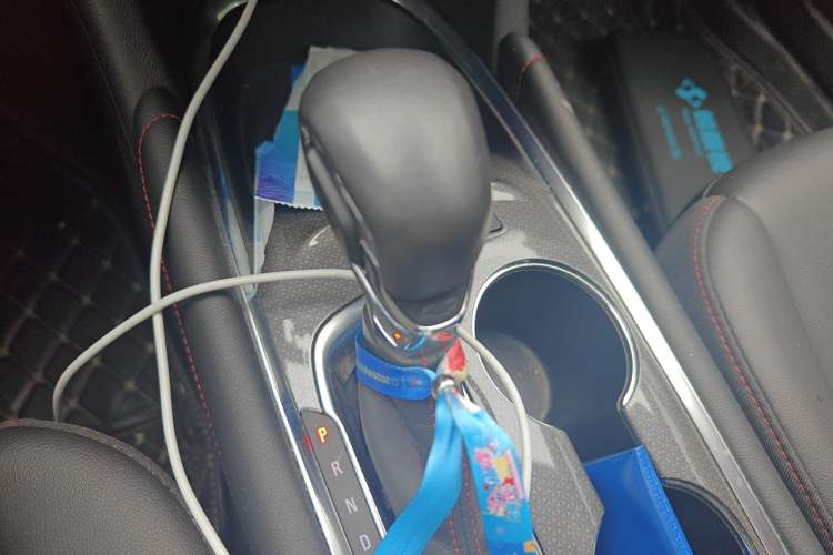 Used Chevrolet Malibu XL 2023 Redline 2.0T Sporty Edition Gear Lever