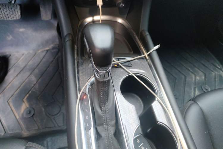 Used Chevrolet Malibu XL 2023 1.5T Sharp Edition Gear Lever