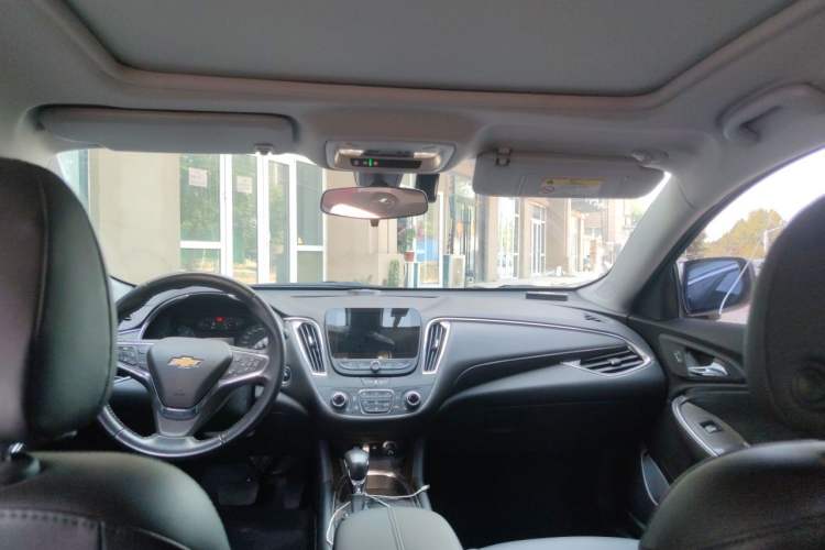 Used Chevrolet Malibu XL 2023 1.5T Sharp Edition Headliner