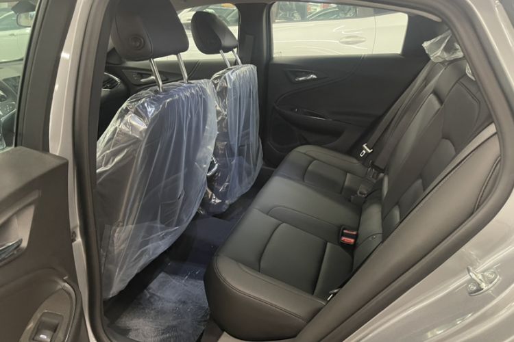 Used Chevrolet Malibu XL 2023 1.5T Sharp Edition Interior 3