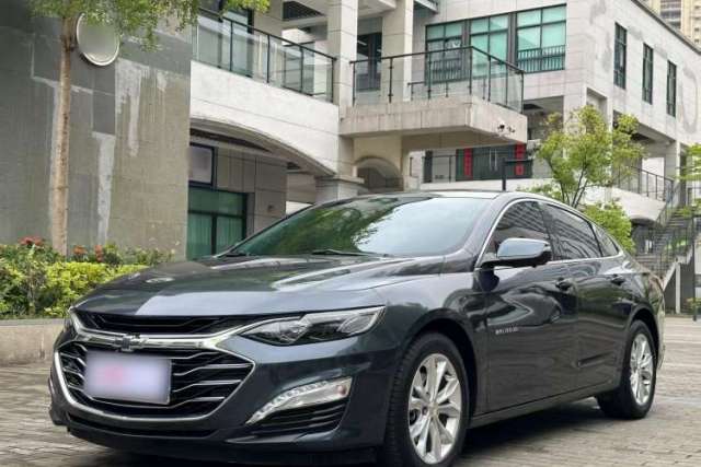 Ojetý Chevrolet Malibu XL 2023 1.5T Sharp Edition