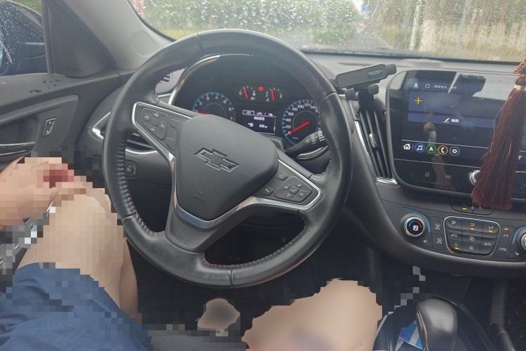Used Chevrolet Malibu XL 2023 Redline 2.0T Sporty Edition Steering Wheel