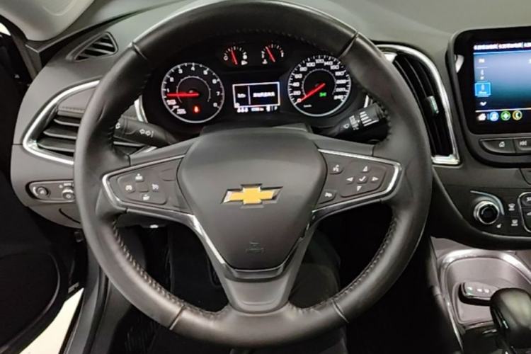 Used Chevrolet Malibu XL 2023 1.5T Sharp Edition Steering Wheel