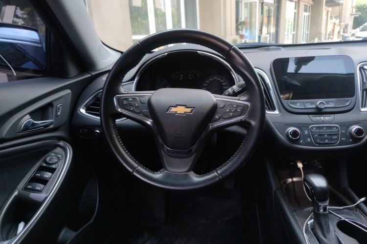 Used Chevrolet Malibu XL 2023 1.5T Sharp Edition Steering Wheel