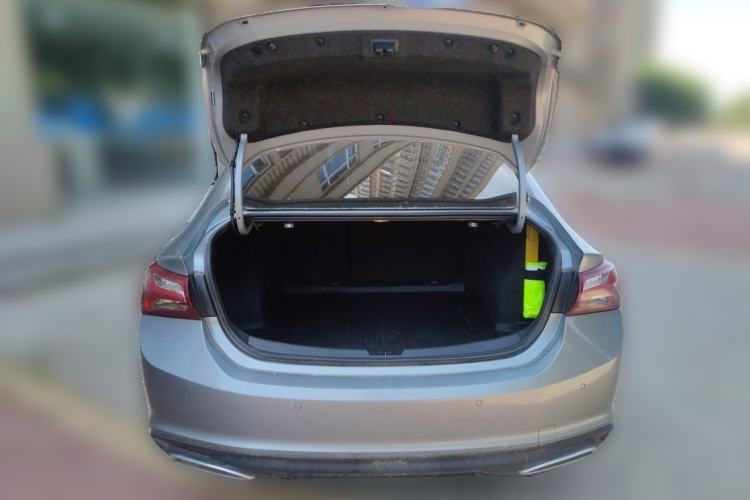 Used Chevrolet Malibu XL 2023 1.5T Sharp Edition Trunk