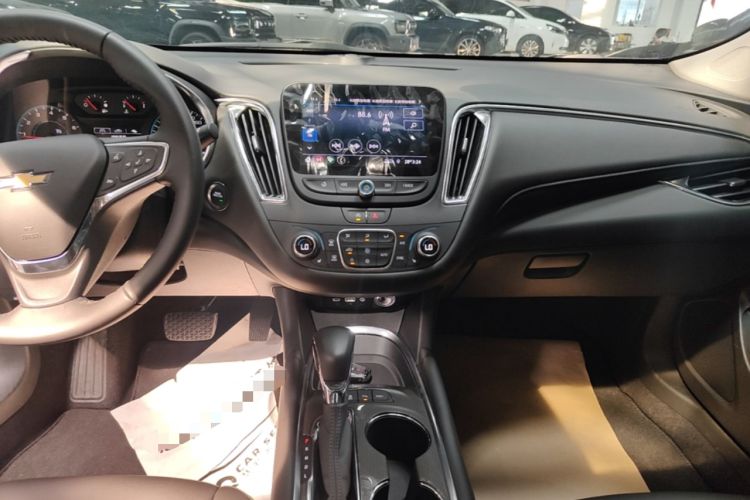 Used Chevrolet Malibu XL 2023 1.5T Sharp Edition Audio And AC Panel