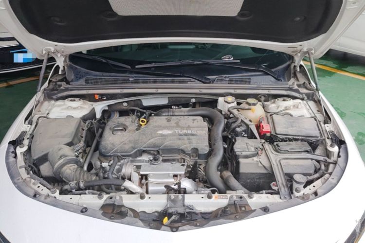 Used Chevrolet Malibu XL 2023 1.5T Sharp Edition Engine Bay