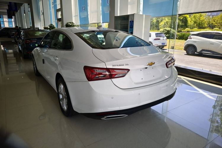 Used Chevrolet Malibu XL 2023 1.5T Sharp Edition Exterior 2