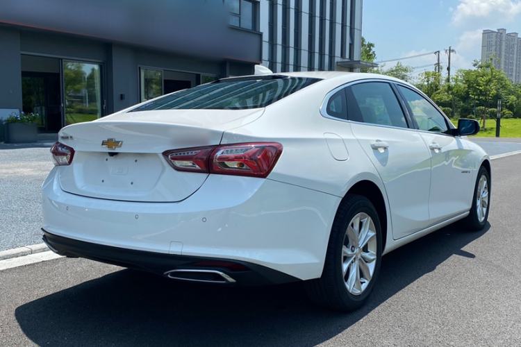 Used Chevrolet Malibu XL 2023 1.5T Sharp Edition Exterior 3