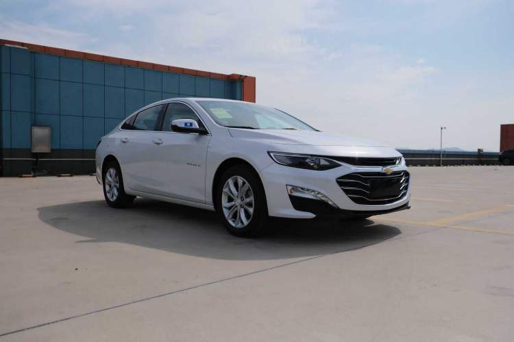 Used Chevrolet Malibu XL 2023 1.5T Sharp Edition Exterior 3