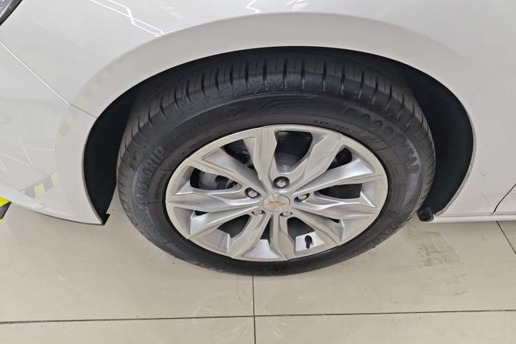 Used Chevrolet Malibu XL 2023 1.5T Sharp Edition Exterior 4