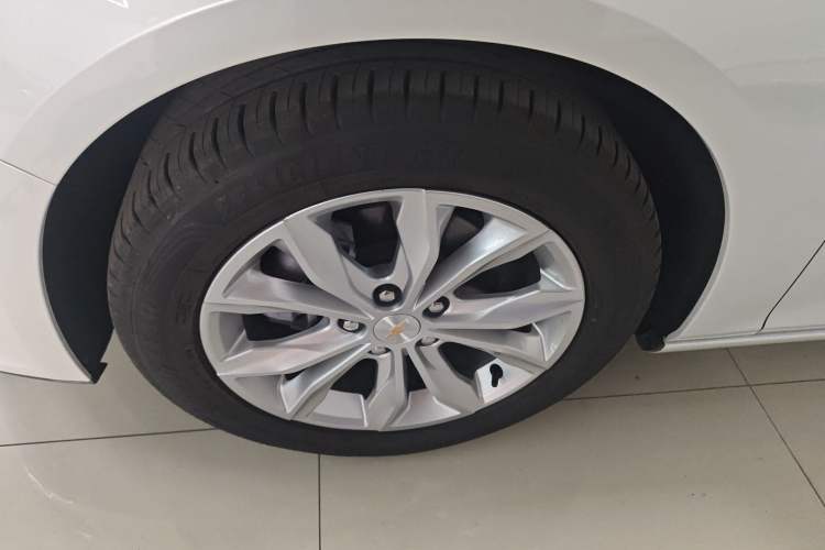 Used Chevrolet Malibu XL 2023 1.5T Sharp Edition Exterior 4