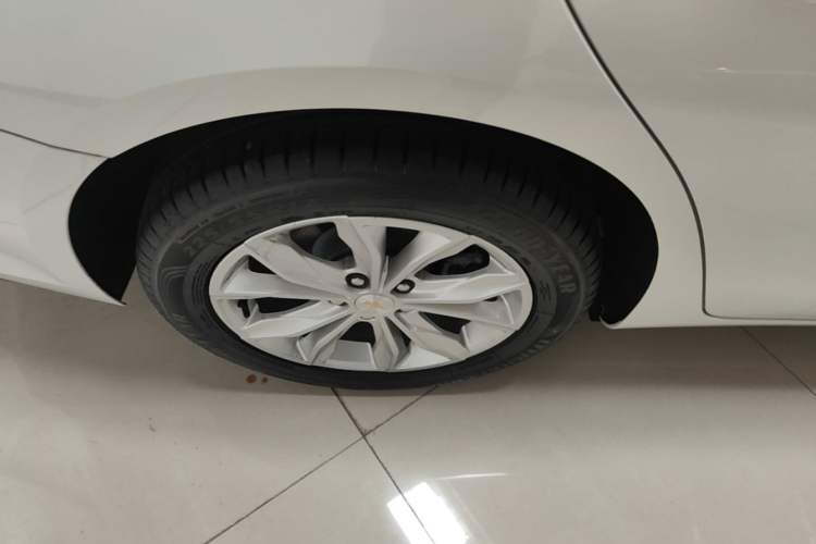 Used Chevrolet Malibu XL 2023 1.5T Sharp Edition Exterior 5