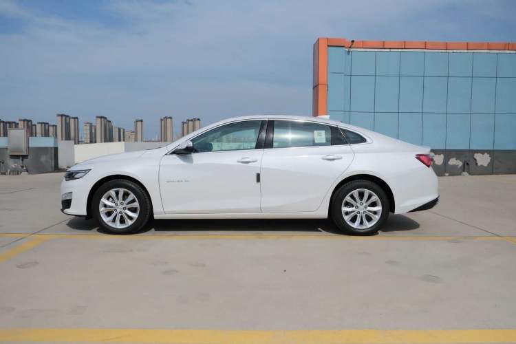 Used Chevrolet Malibu XL 2023 1.5T Sharp Edition Exterior 5