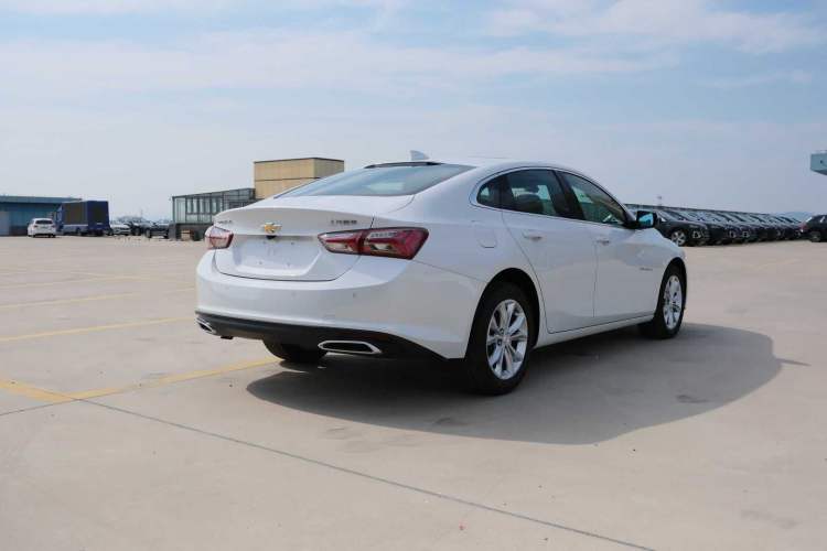 Used Chevrolet Malibu XL 2023 1.5T Sharp Edition Exterior 8