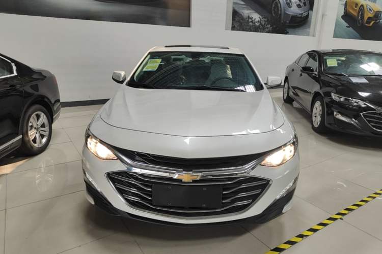 Used Chevrolet Malibu XL 2023 1.5T Sharp Edition Front