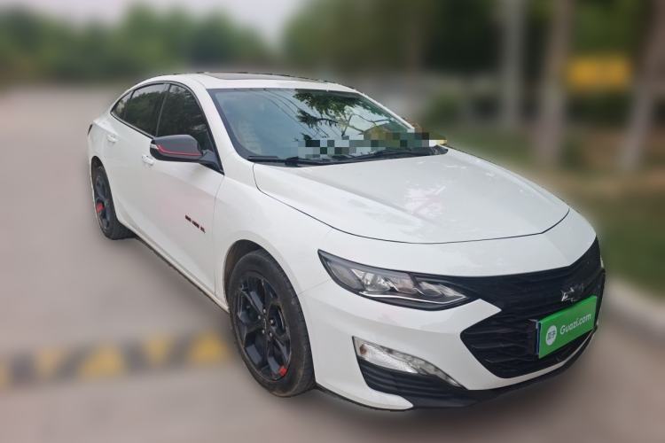 Used Chevrolet Malibu XL 2023 Redline 2.0T Sporty Edition Front Right 45 Deg