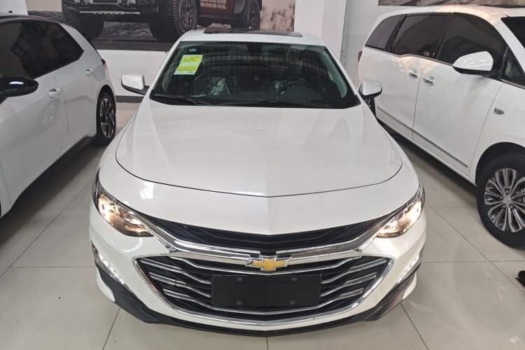Used Chevrolet Malibu XL 2023 1.5T Sharp Edition Front