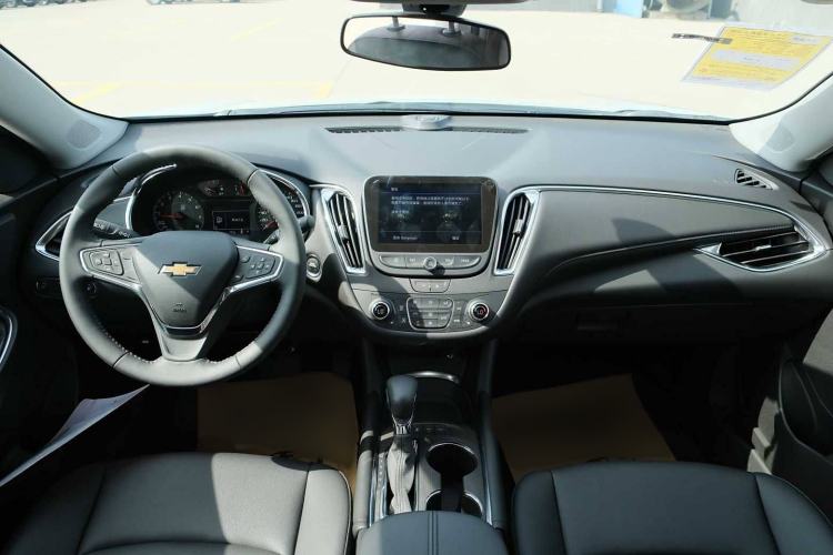 Used Chevrolet Malibu XL 2023 1.5T Sharp Edition Interior 1