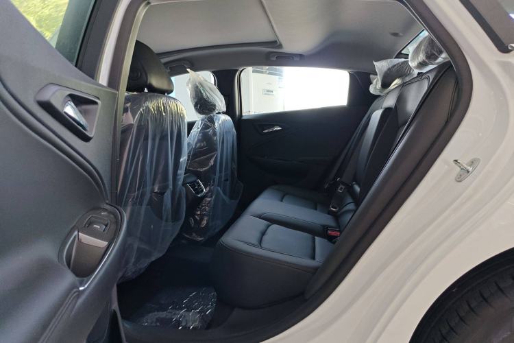 Used Chevrolet Malibu XL 2023 1.5T Sharp Edition Interior 4