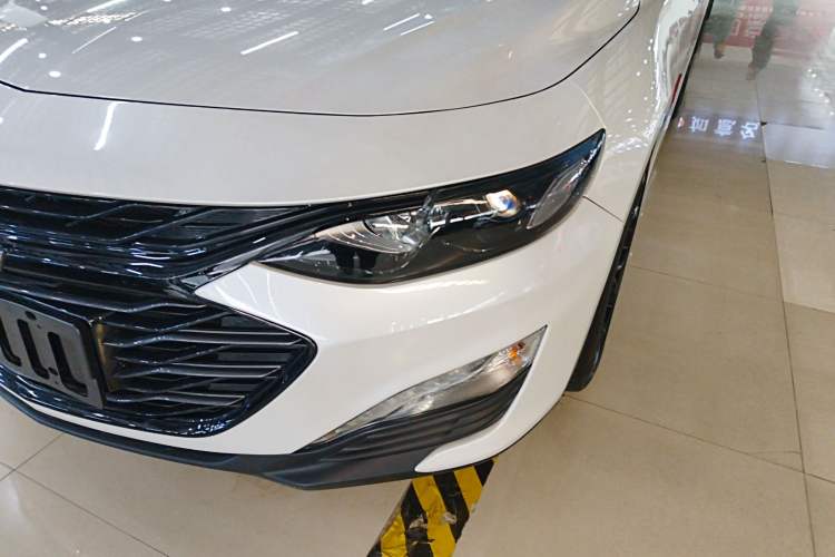 Used Chevrolet Malibu XL 2023 Redline 2.0T Sporty Edition Left Front Headlight