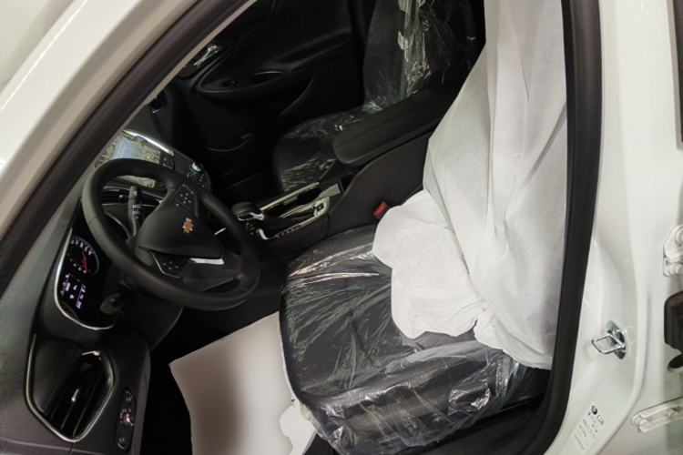 Used Chevrolet Malibu XL 2023 1.5T Sharp Edition Left Front Seat