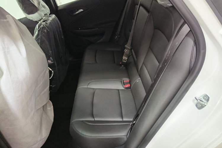 Used Chevrolet Malibu XL 2023 1.5T Sharp Edition Left Rear Seat