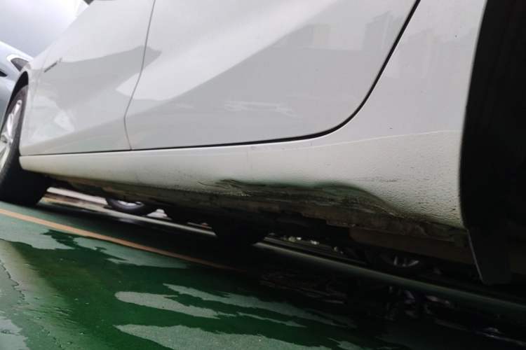 Used Chevrolet Malibu XL 2023 1.5T Sharp Edition Left Side Sill
