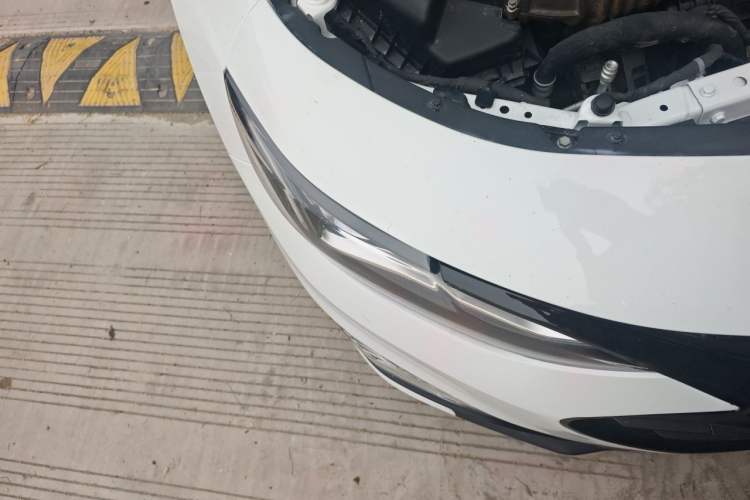 Used Chevrolet Malibu XL 2023 Redline 2.0T Sporty Edition Right Front Headlight