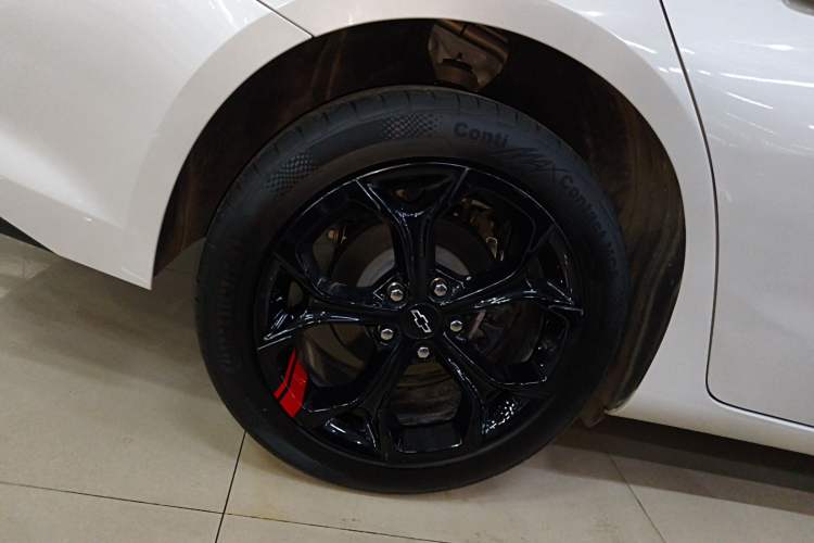 Used Chevrolet Malibu XL 2023 Redline 2.0T Sporty Edition Right Rear Wheel Hub