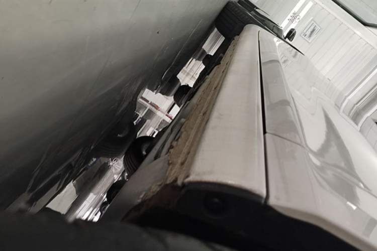 Used Chevrolet Malibu XL 2023 1.5T Sharp Edition Right Side Sill