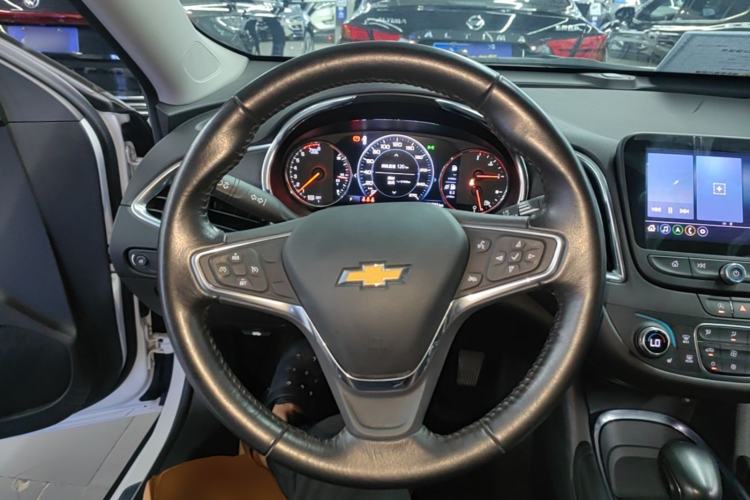 Used Chevrolet Malibu XL 2023 1.5T Elite Edition Steering Wheel