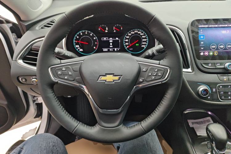 Used Chevrolet Malibu XL 2023 1.5T Sharp Edition Steering Wheel
