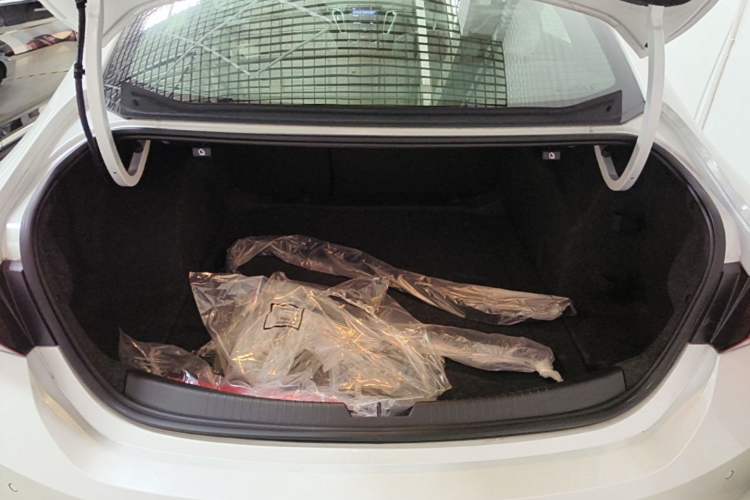 Used Chevrolet Malibu XL 2023 1.5T Sharp Edition Trunk