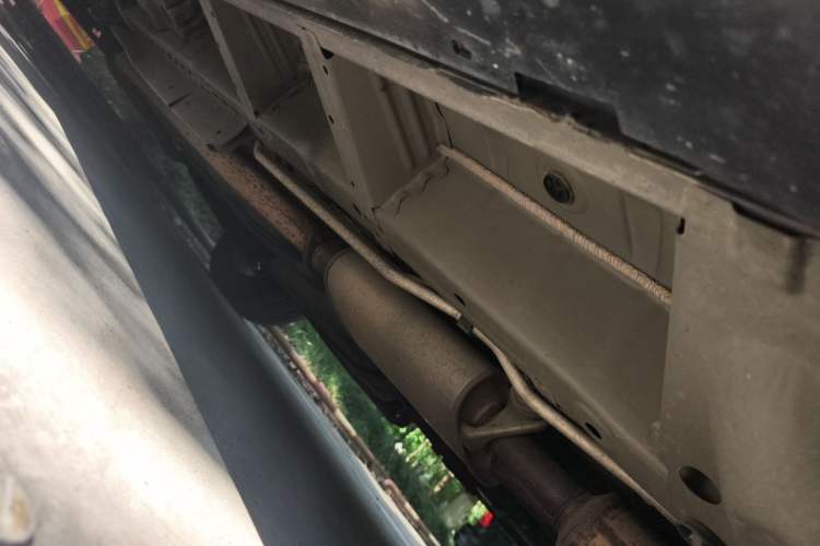 Used Chevrolet Menlo  Chassis Front Right