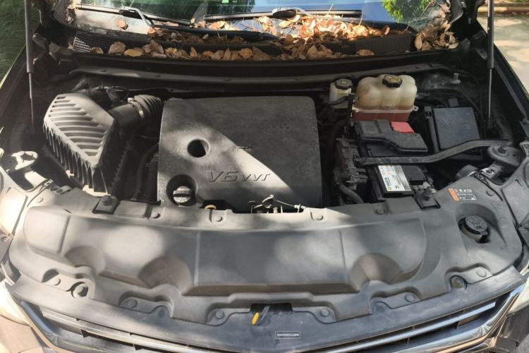 Used Chevrolet Menlo  Engine Bay